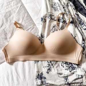 Soma enbliss wireless bra NEW